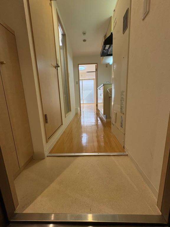 グランパシフィック十三 玄関