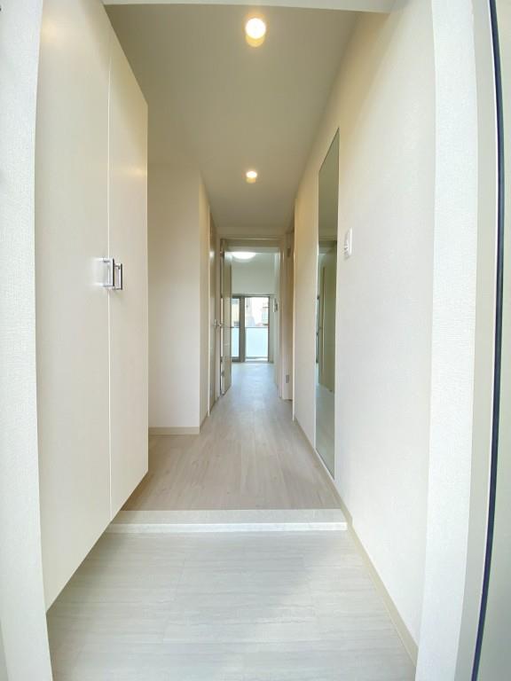 Loire F(ロアールエフ) 玄関