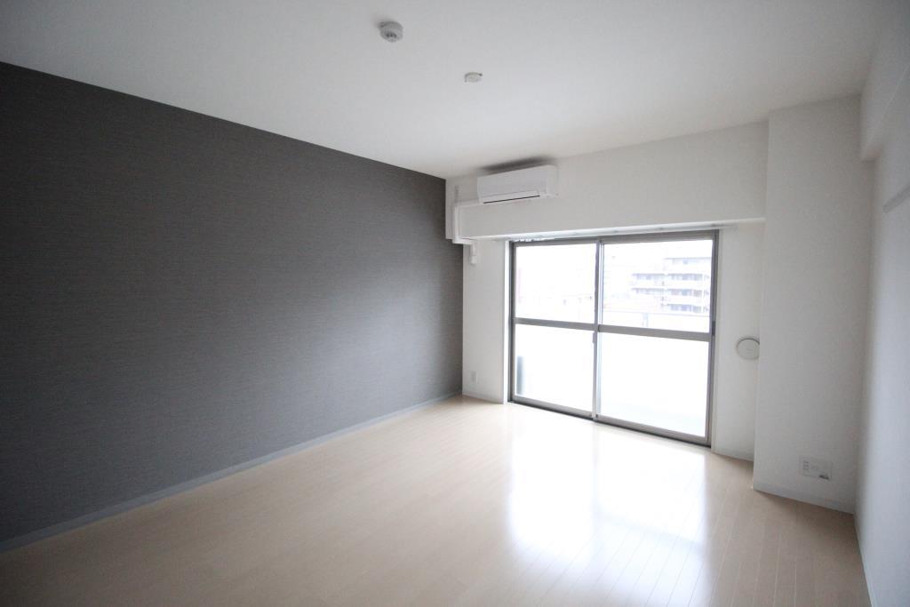 クレシェンテ月島 リビング