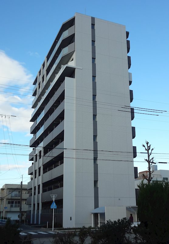 レガーロ 外観写真