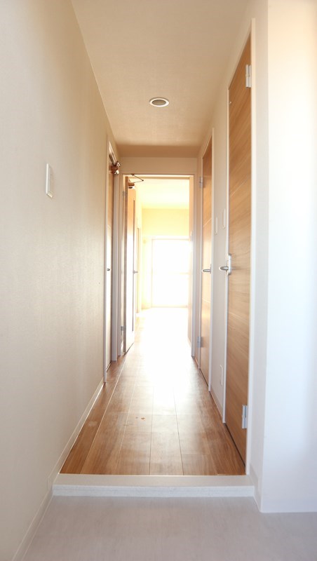 F-TAMATSUKURI 玄関