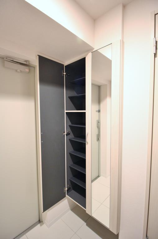 マ・メゾン浅草橋 玄関