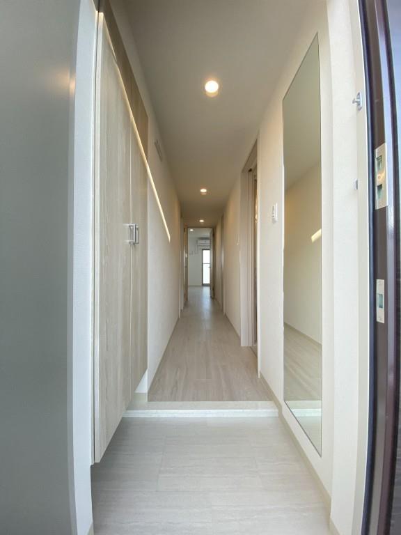 イニシオ山水 玄関