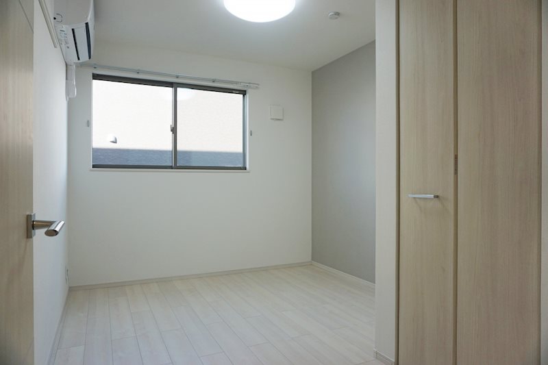 ドミソレイユⅢ ベッドルーム