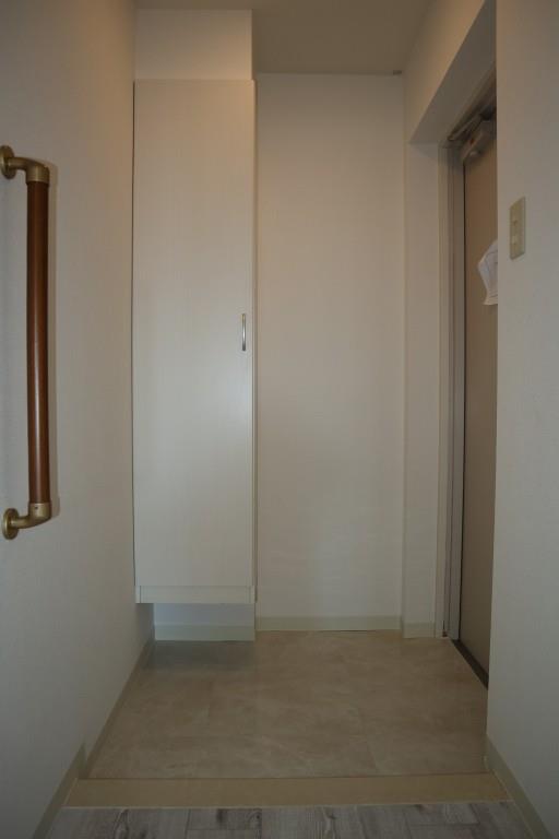 オルテハウス 玄関