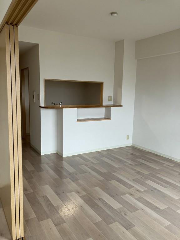 シーズモア リビング