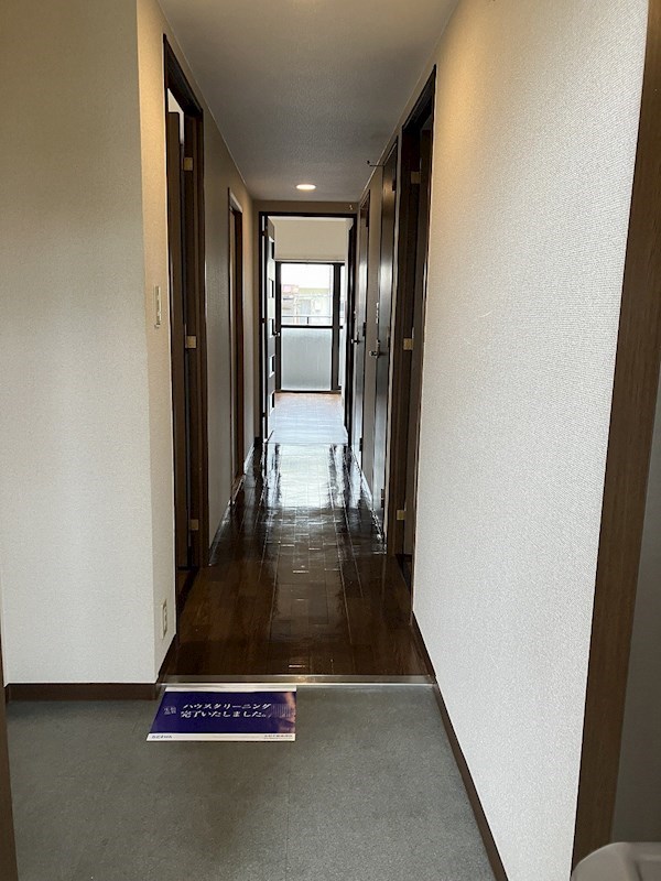 平野元町日興マンション 玄関