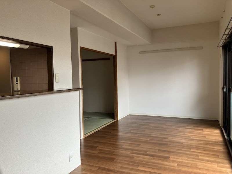 平野元町日興マンション リビング