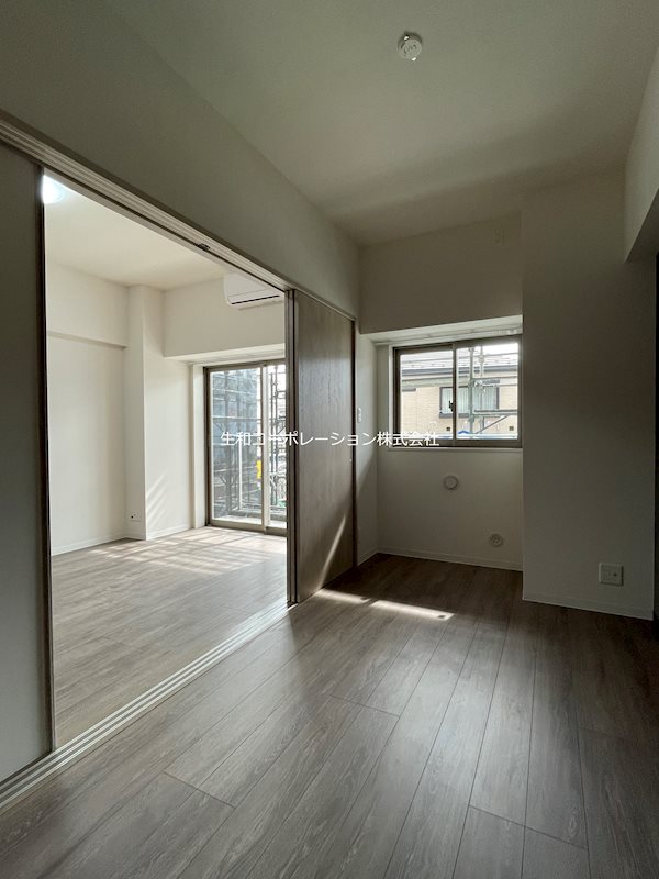 SAパームレジデンス リビング