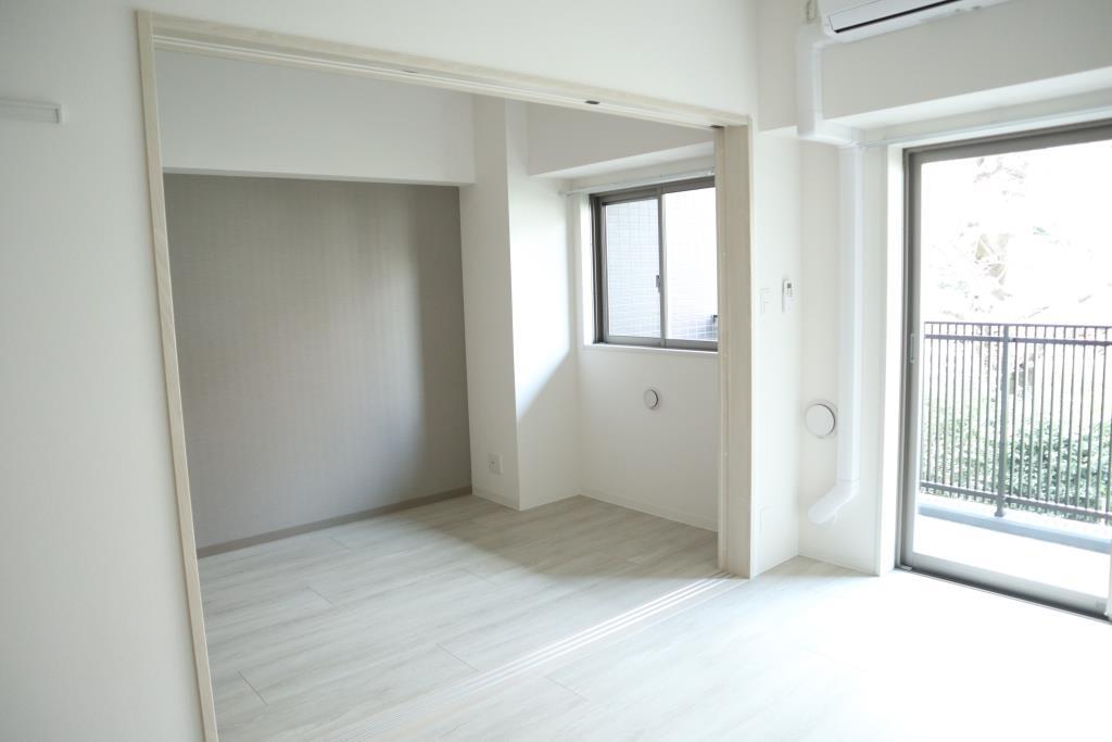 SAパームレジデンス リビング