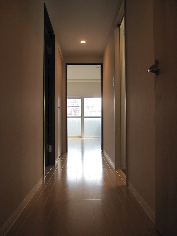 クンラボーロ 玄関