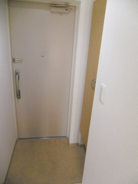 リュクス西明石 玄関