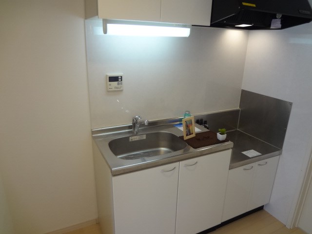 アーバンS.T.T キッチン