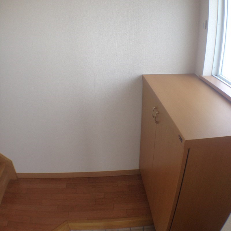 クレールアベニュー 玄関