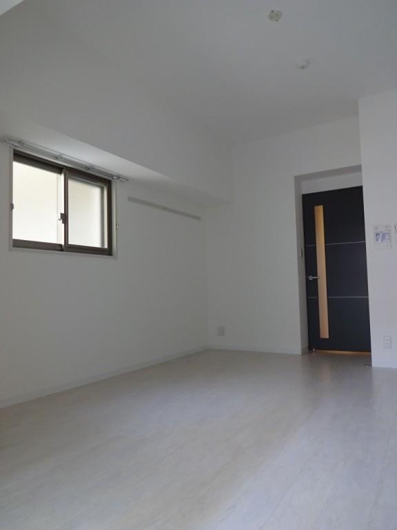 フレール江坂レジデンシャル ベッドルーム