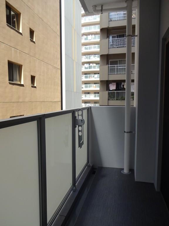 フレール江坂レジデンシャル ベランダ