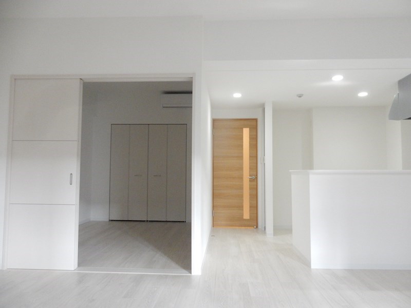 コンフォール京橋 リビング