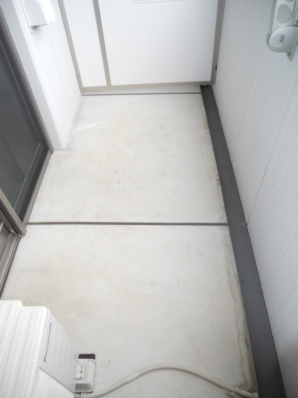 パインニードル ベランダ