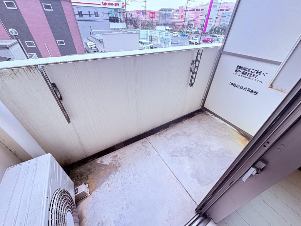 ヴィルヌーブ ベランダ