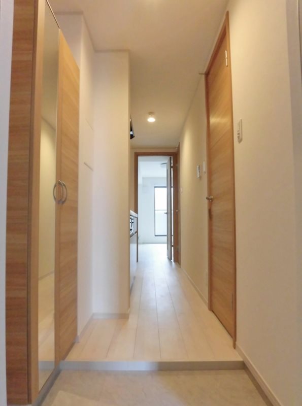 ヴィルヌーブ庄屋 玄関