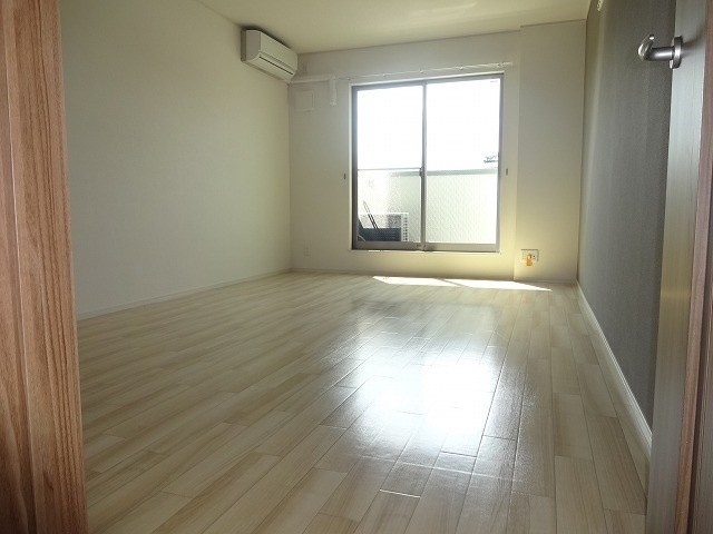 ドルチェ リビング