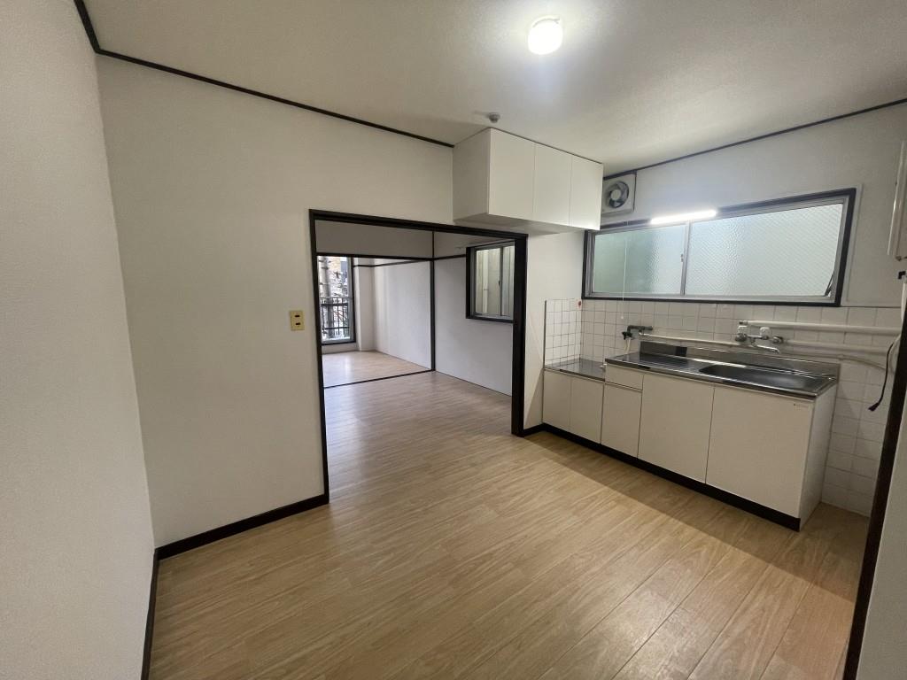 セイワパレス寺山公園 リビング