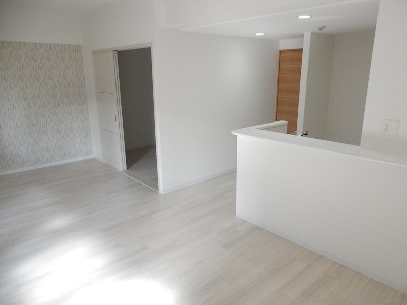 コンフォール京橋 リビング