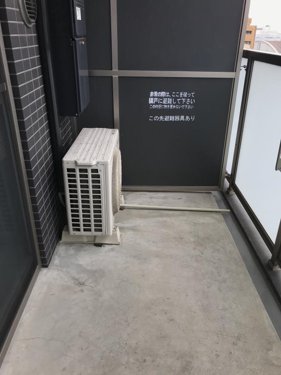 C.P.B.S ベランダ