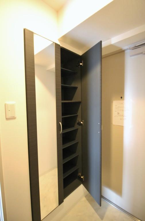 paz-classe本郷春木町 玄関