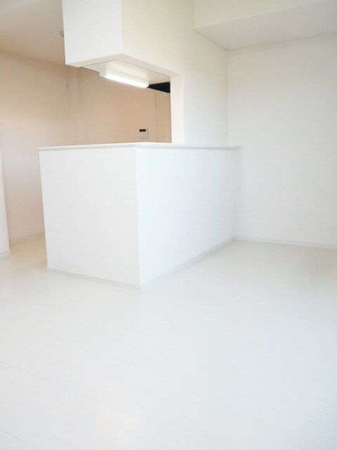 マルベリー千葉寺 リビング