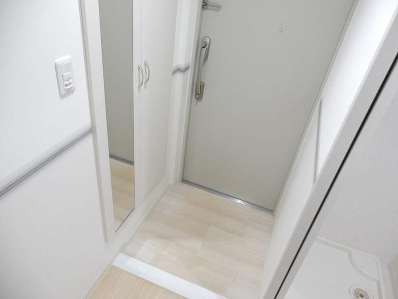 RESIDENCE MIWA 玄関