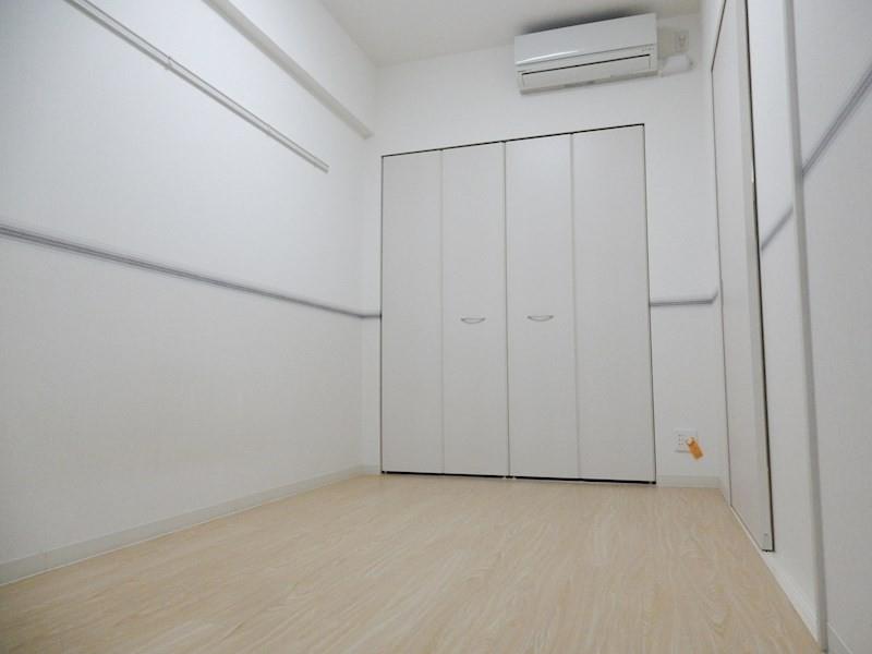 RESIDENCE MIWA ベッドルーム