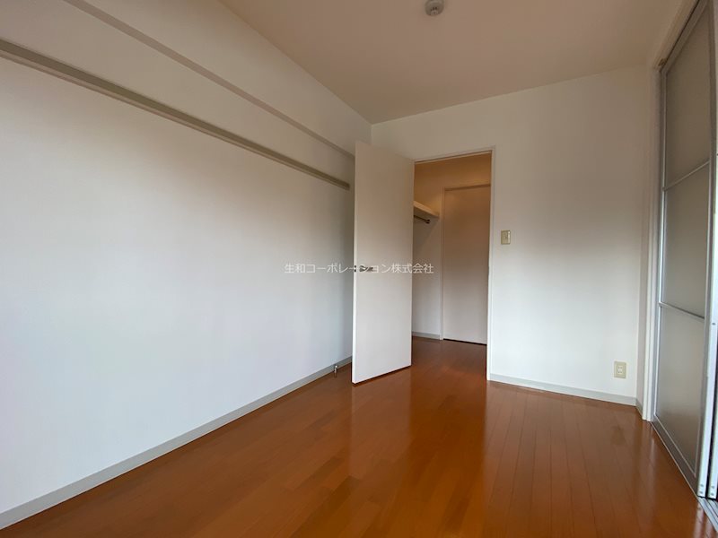 クウィンス トキワ ウラワ ベッドルーム