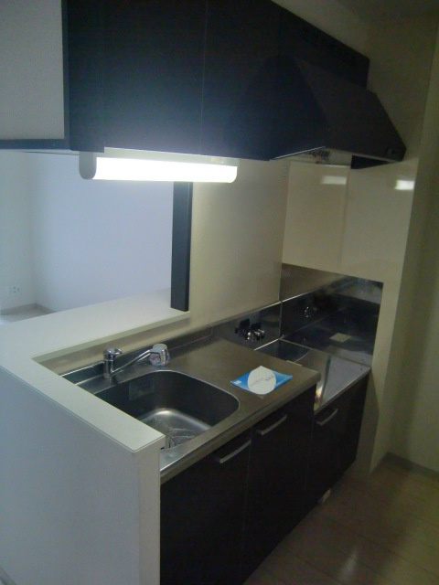 メゾンクラウン大手山 キッチン