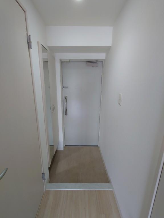 タウンコート御園 玄関