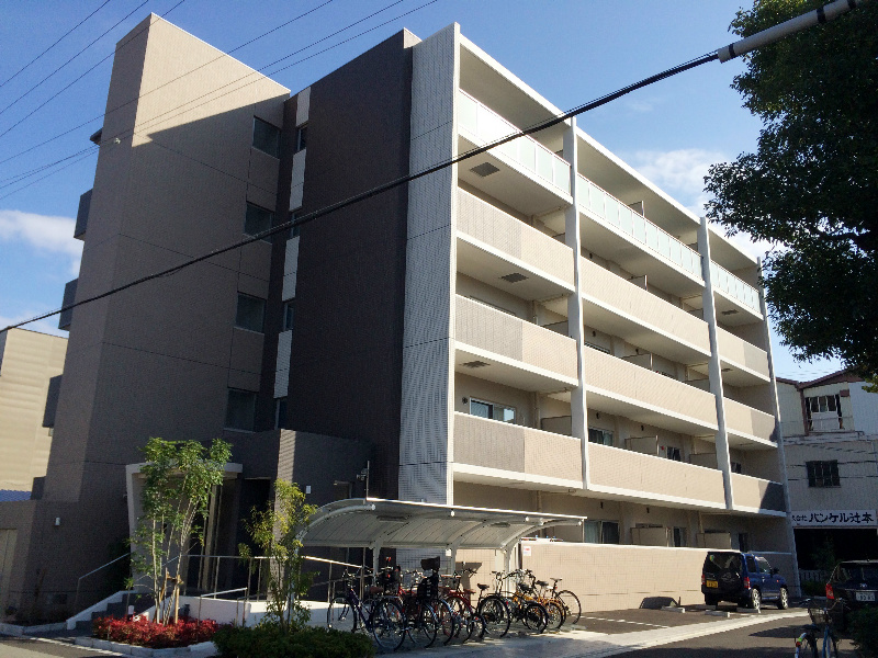 おしゃれな外観