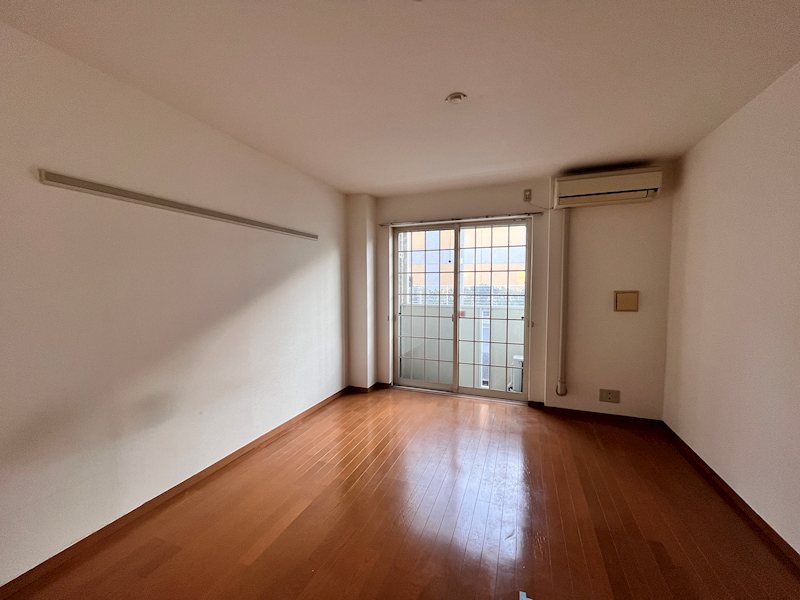 コンフォース リビング