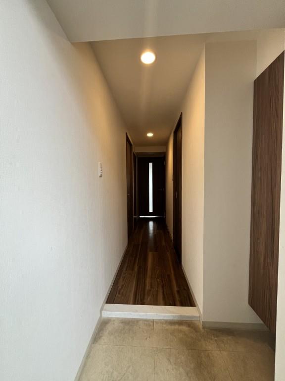 Welina江坂(ウェリナ エサカ) 玄関