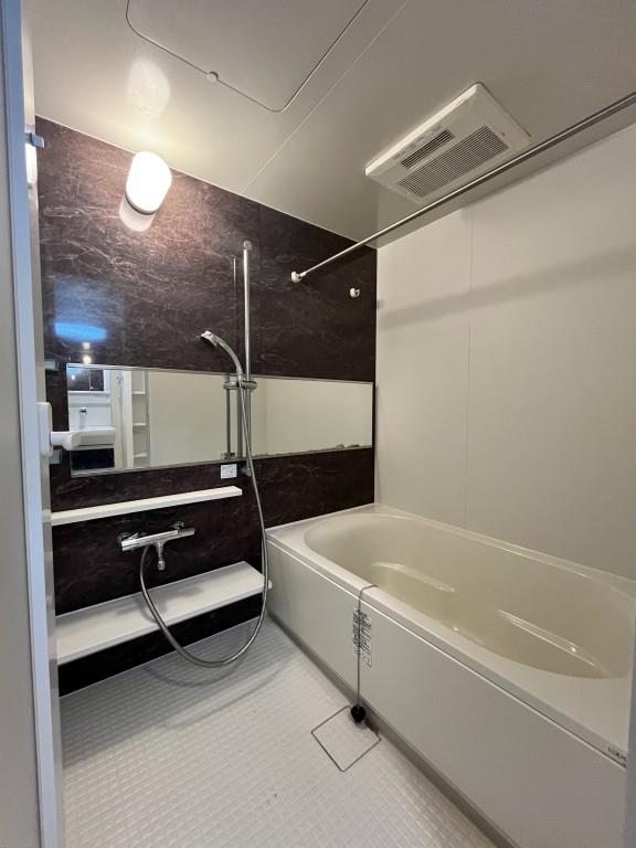 Welina江坂(ウェリナ エサカ) 風呂画像