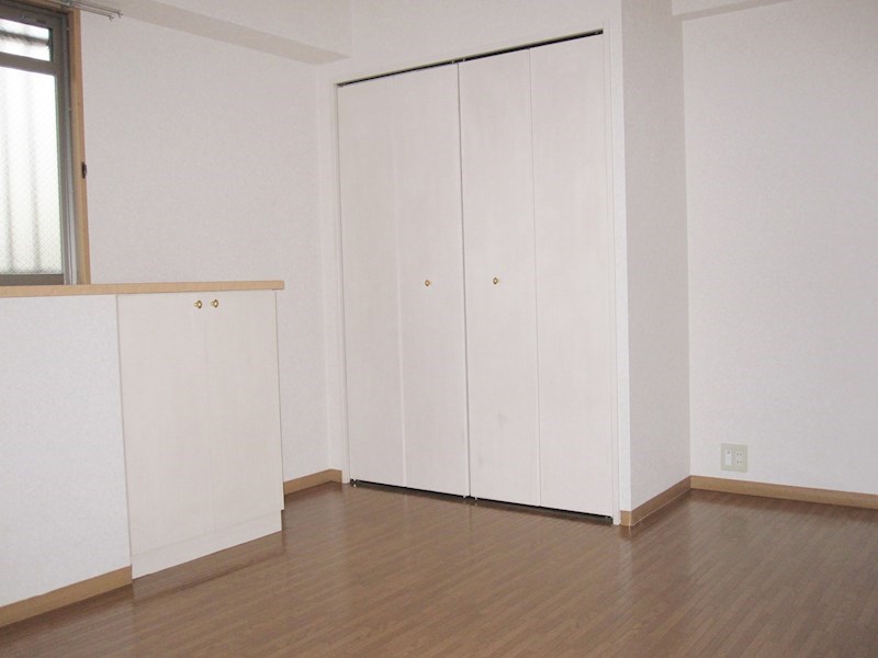 ウィステリア ベッドルーム