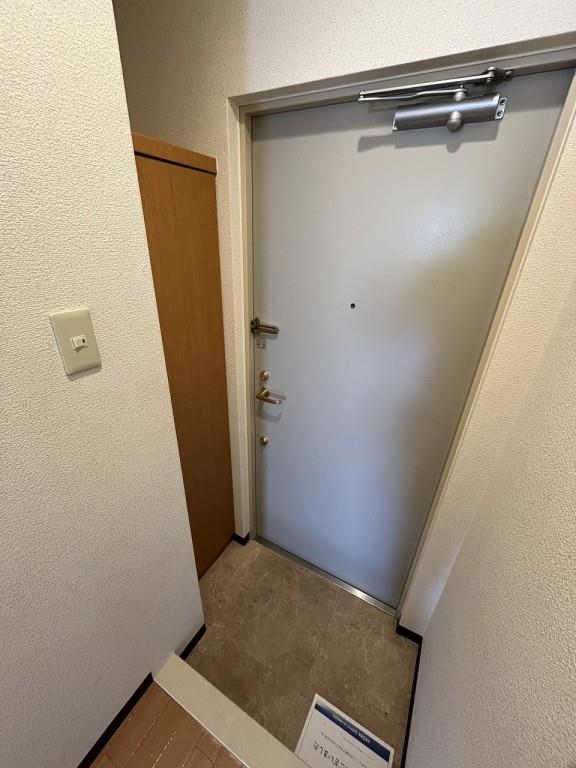 ポレール新石切 玄関