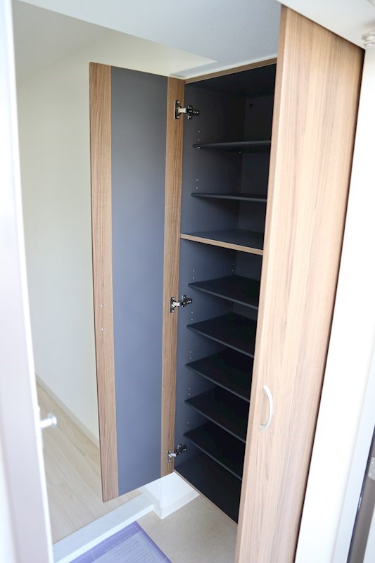 ヴィルヌーブエスケーエイチ 玄関