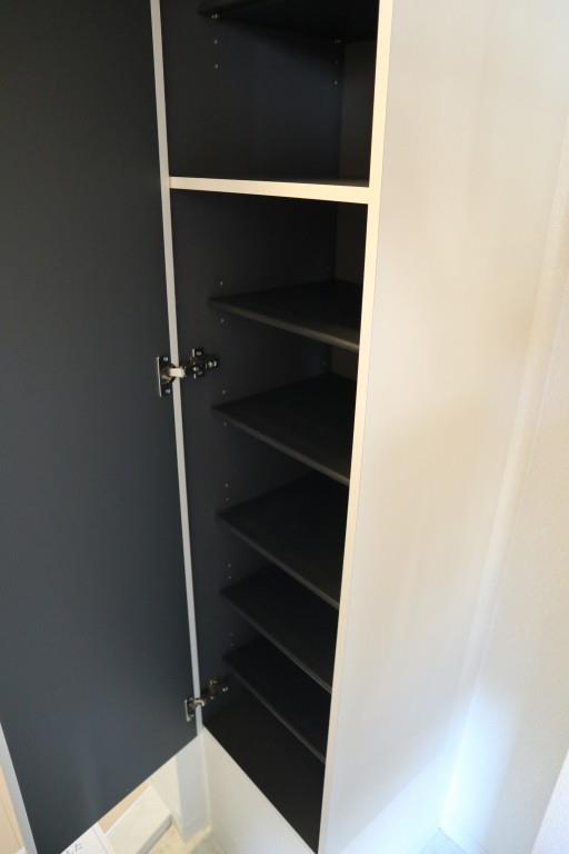 コンフォール浮間舟渡 玄関