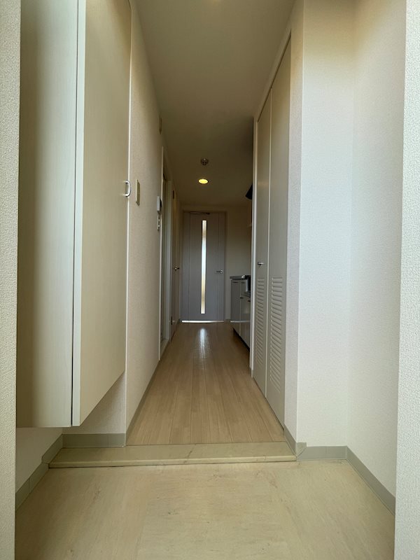 レーヴコート 玄関