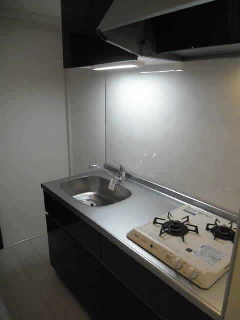 ラシェンタ三田駅 リビング