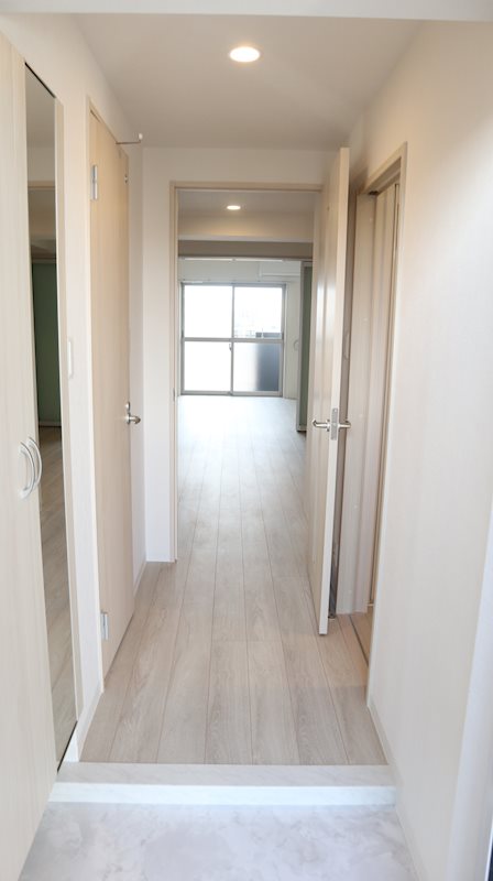 ウェルデンス八王子 玄関