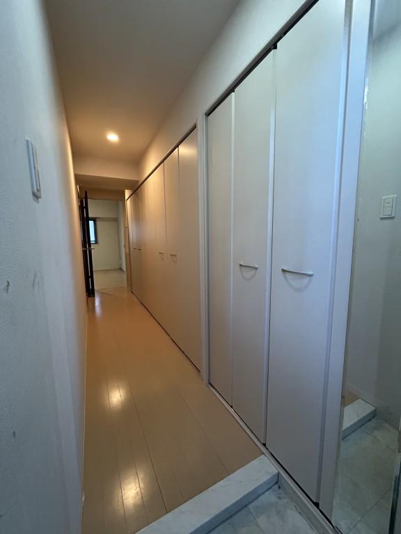 ブロッカート 玄関