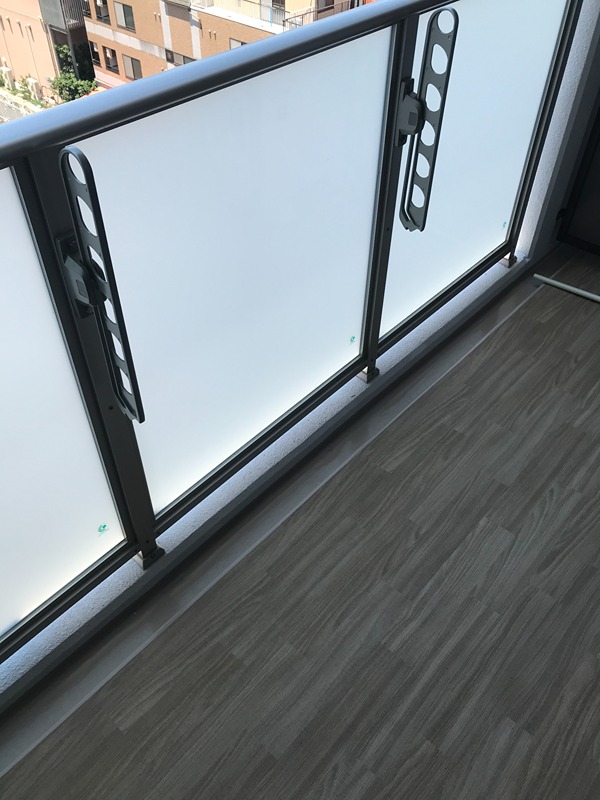 AKASHI ENTERPRISE ベランダ