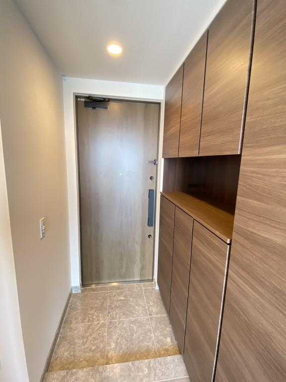 プラウドタワー小岩ファースト 玄関