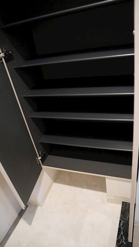 フォーチュン ドゥミール 玄関